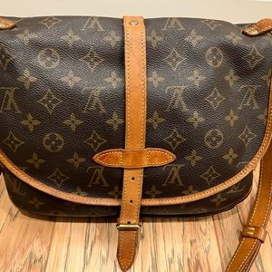 Saumur Louis Vuitton bag